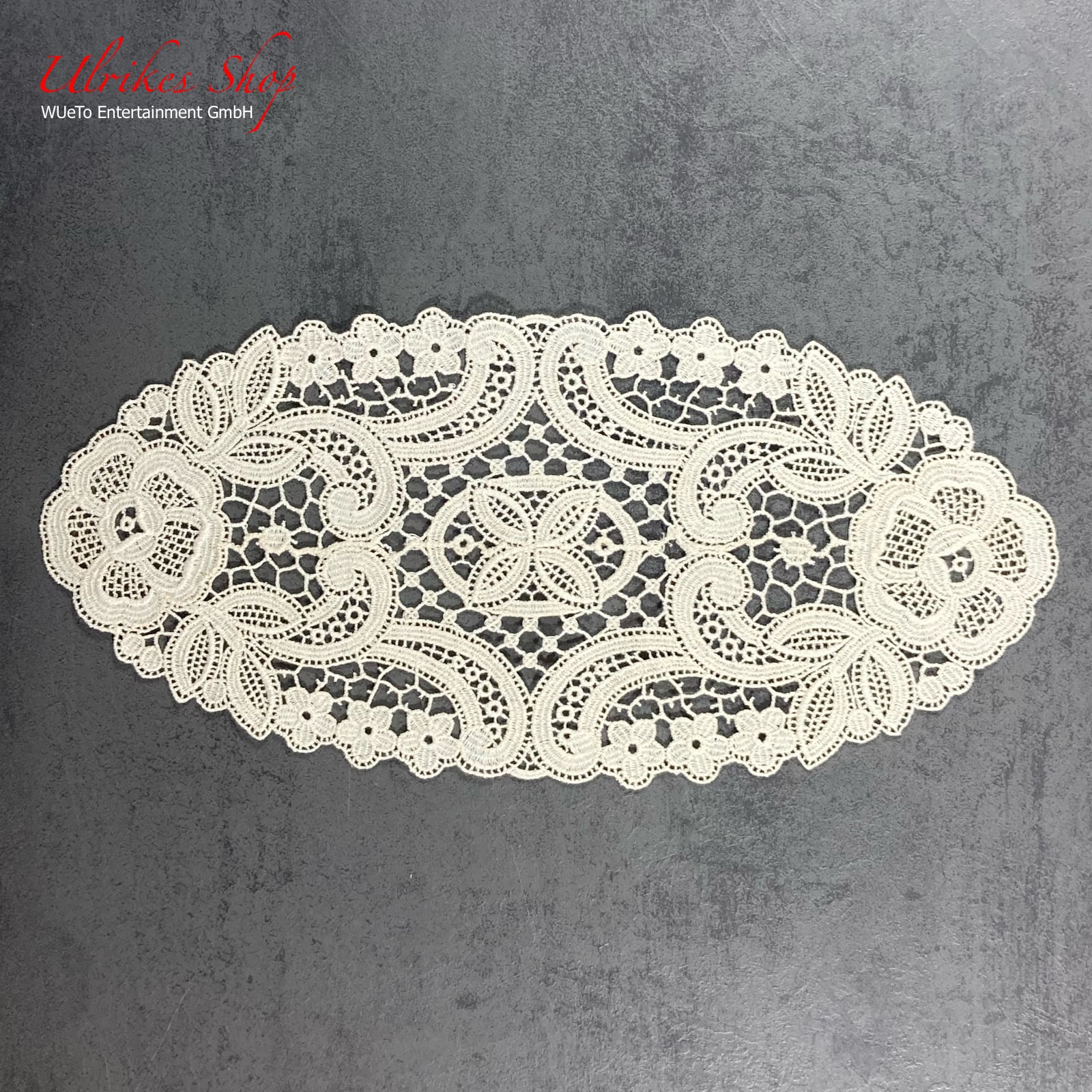 Echte Plauener Spitze - Deckchen 30x14cm Echte Plauener Spitze - Deckchen 30x14cm