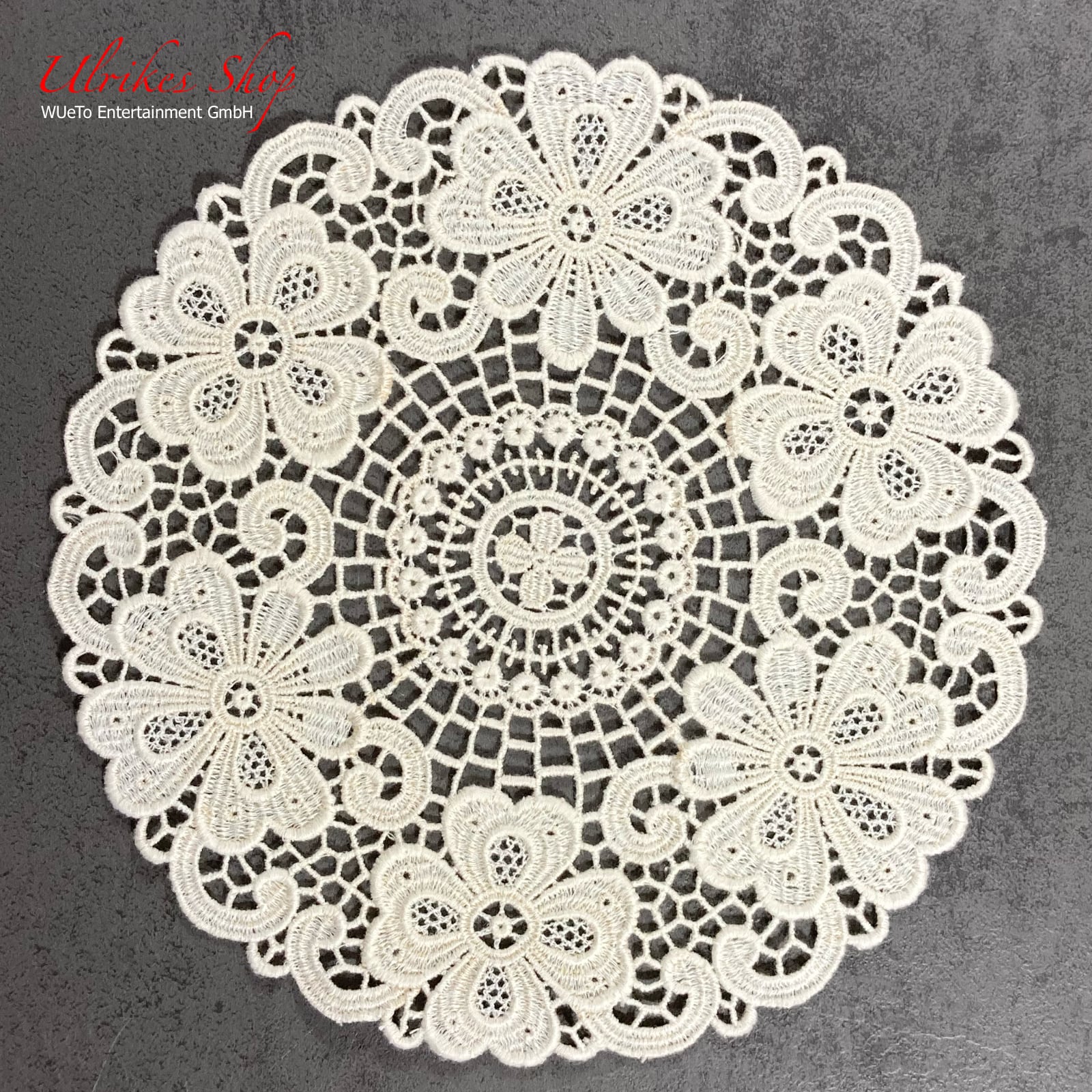 Echte Plauener Spitze - Deckchen ø 20cm Echte Plauener Spitze - Deckchen ø 20cm
