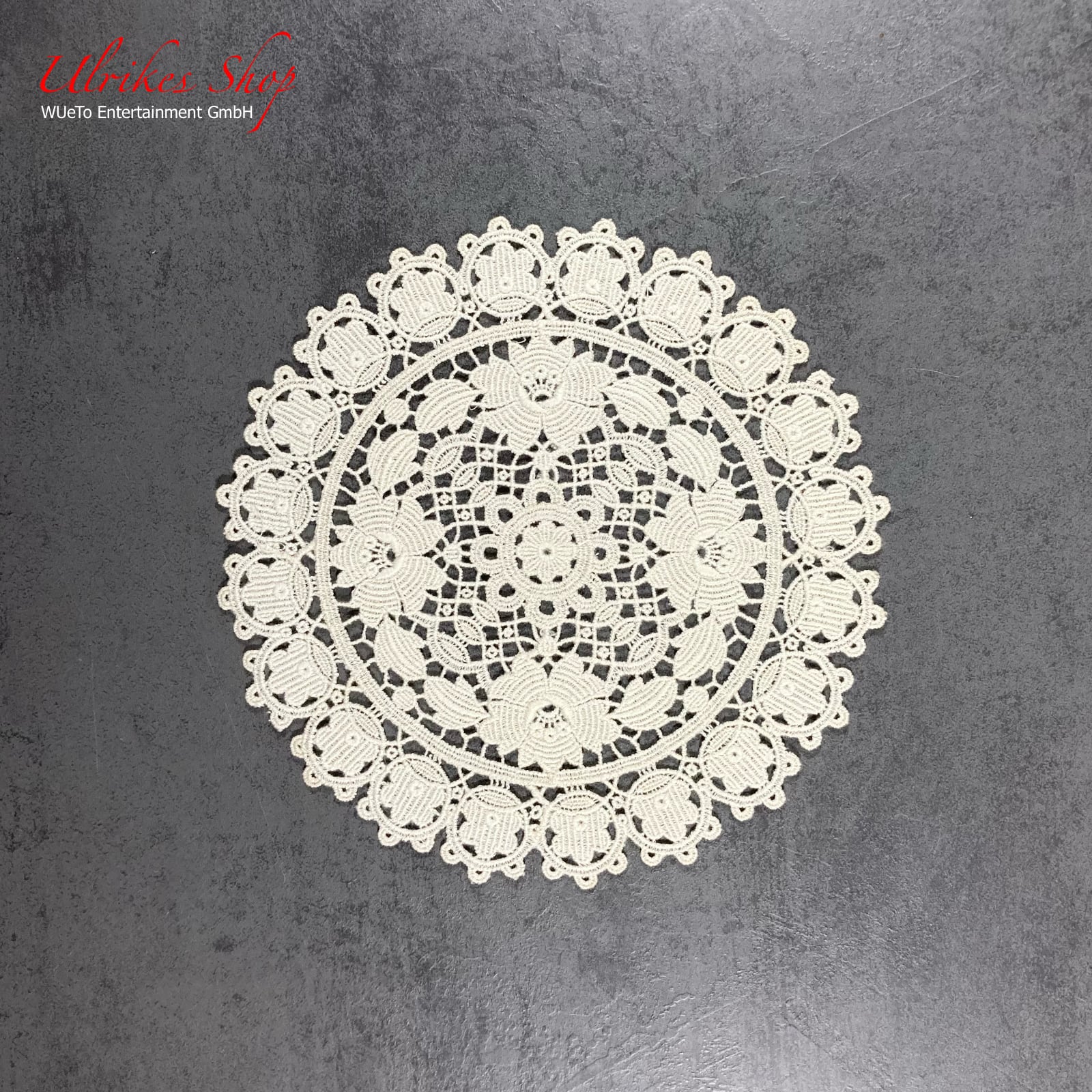 Echte Plauener Spitze - Deckchen ø 20cm Echte Plauener Spitze - Deckchen ø 20cm