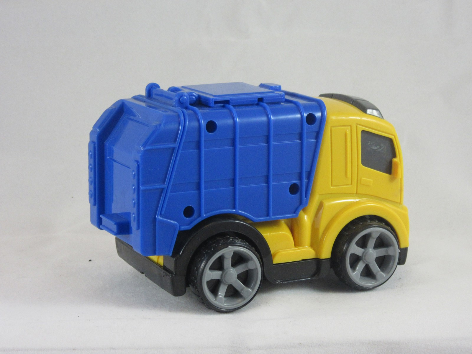 temp976 Mini Truck ab 18 Monaten - Müllwagen