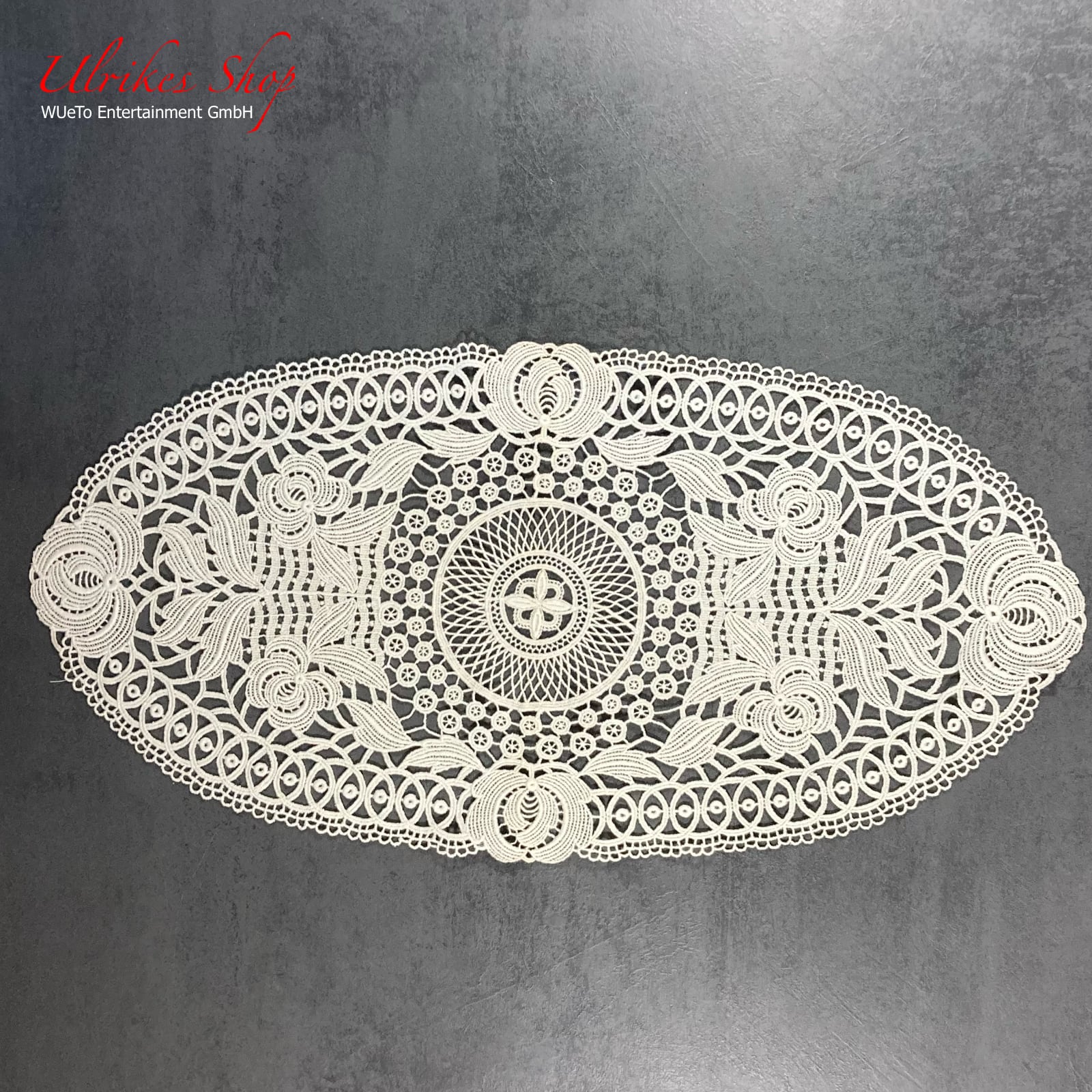 Echte Plauener Spitze - Deckchen 51x25cm Echte Plauener Spitze - Deckchen 51x25cm